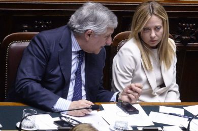 Iran, P.Chigi: civili non devono pagare il prezzo delle colpe del regime