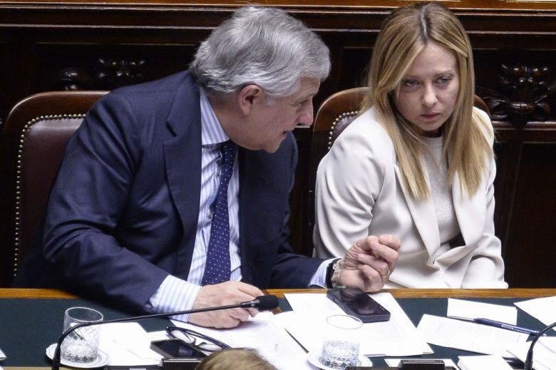 Iran, P.Chigi: civili non devono pagare il prezzo delle colpe del regime