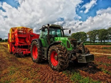 Confeuro: bene riduzione contributi Inail operai agricoli