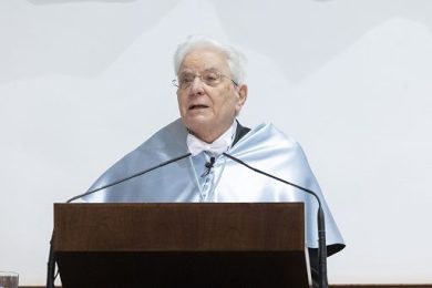 Libano, Mattarella: paese indipendente sotto tempesta di bombardamenti
