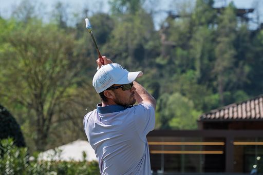 Golf, Vandermoten leader al Villa Paradiso Alps Open
