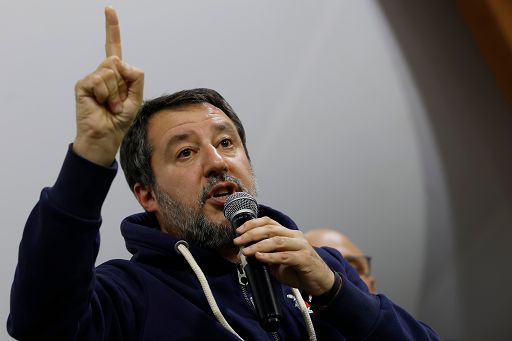 Iran, Salvini: stop bombardamenti, evitare secondo Afghanistan