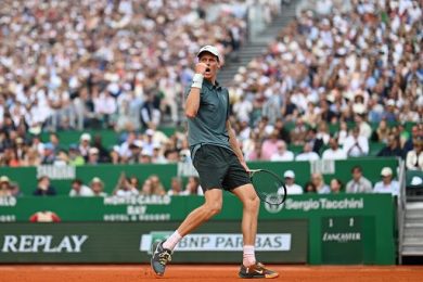 Tennis, Sinner trionfa a Monte-Carlo e torna n.1