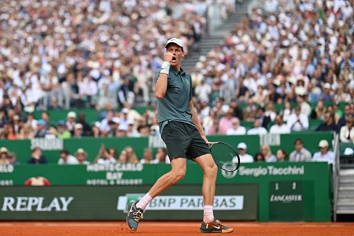 Tennis, Sinner trionfa a Monte-Carlo e torna n.1