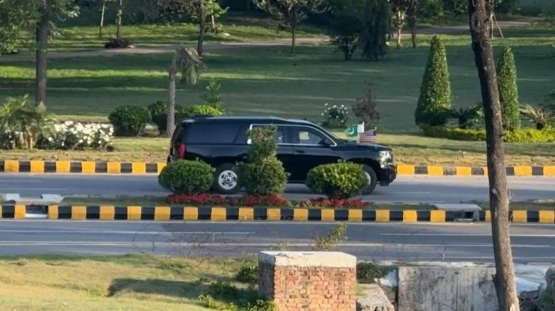 Barile sopra 100 dollari e Borse giù, il contraccolpo sui mercati