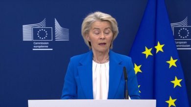 Patto stablità, Von der Leyen: per ora mancano condizioni per sospensione