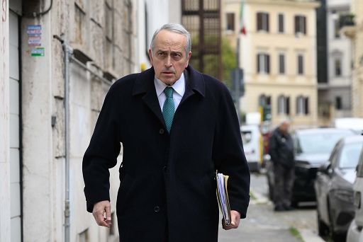 Calcio, Abete: “Chiederò a Lega Dilettanti di correre per la Figc” Calcio, Abete: “Chiederò a Lega Dilettanti di correre per la Figc”