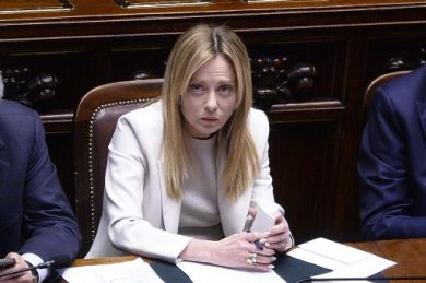 M.O., Meloni: abbiamo sospeso rinnovo automatico accordo difesa con Israele