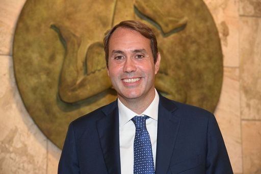 A Vinitaly Salvini visita padiglione Sicilia: focus su enoturismo