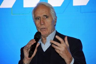 Calcio, Malagò incontra la serie A: “Non so ancora se mi candido”