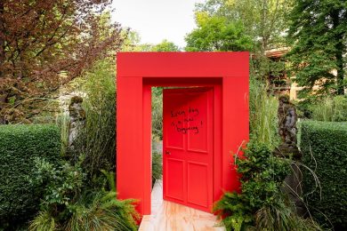 Mini e Paul Smith al Salone del Mobile con a Garden of Curiosity