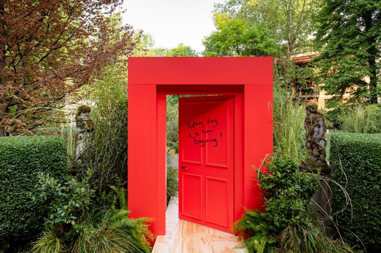 Mini e Paul Smith al Salone del Mobile con a Garden of Curiosity