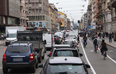 Auto, Unrae: mercato usato torna in positivo, +0,7% a febbraio