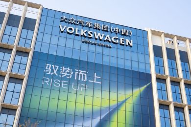 Volkswagen accelera in Cina: 20 modelli elettrificati nel 2026