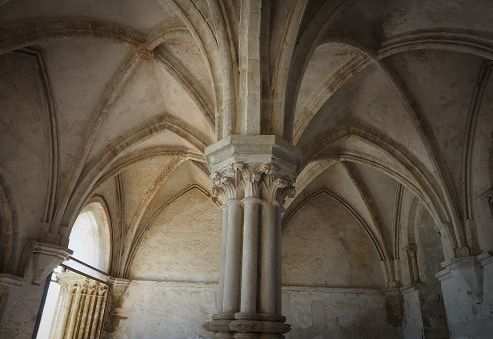 ”Vini d’Abbazia” debutta in Calabria: il 2 e 3 maggio nel Cosentino ”Vini d’Abbazia” debutta in Calabria: il 2 e 3 maggio nel Cosentino