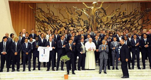 Un anno senza papa Francesco, We Play For Peace rinnova impegno pace