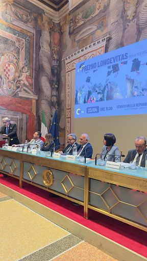 Longevità e ricerca, premiati i giovani talenti. Focus su innovazione e prevenzione
