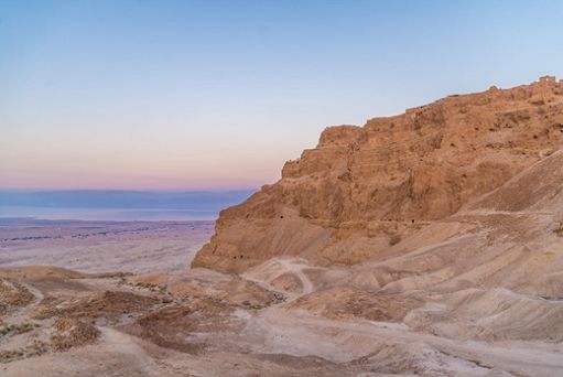 Israele accoglie nuovamente i visitatori, aperti i siti turistici