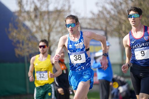 Atletica, Schwazer a 41 anni vince a Francoforte con il record italiano