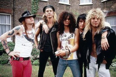Torna in libreria “Guns N’ Roses. La verità” di Ken Paisli