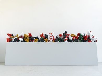 A Venezia la Fondazione Berengo presenta Tony Cragg “Ocean of Drops”