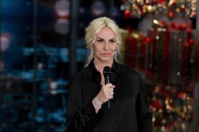 Antonella Clerici, il retroscena shock: “Rimasi incinta e mi fecero fuori dal programma, fu vergognoso”