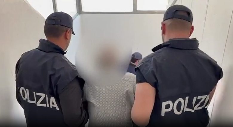 Corruzione e vicinanza alla mafia, arrestato ex dirigente della Penitenziaria di Catania latitante