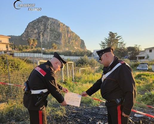 Combustione illecita di rifiuti, due arresti nel Palermitano