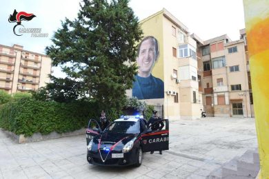 Controlli antidroga a Palermo, arrestato 19enne e due denunce