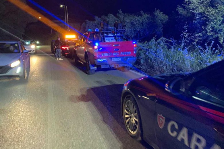 FOTO – Incidente nella notte a San Leone, due feriti: sul posto i carabinieri