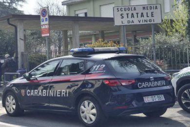 La professoressa accoltellata, l’alunno 13enne aggressore andrà in comunità