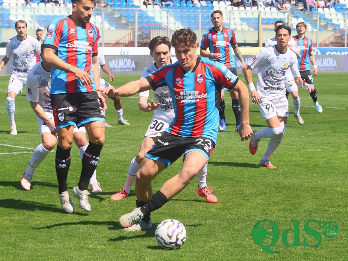 Il Catania cade in casa con il Picerno: la FOTOGALLERY del match del “Massimino”