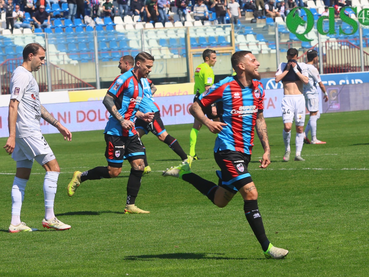 Il Catania cade in casa con il Picerno: la FOTOGALLERY del match del “Massimino”