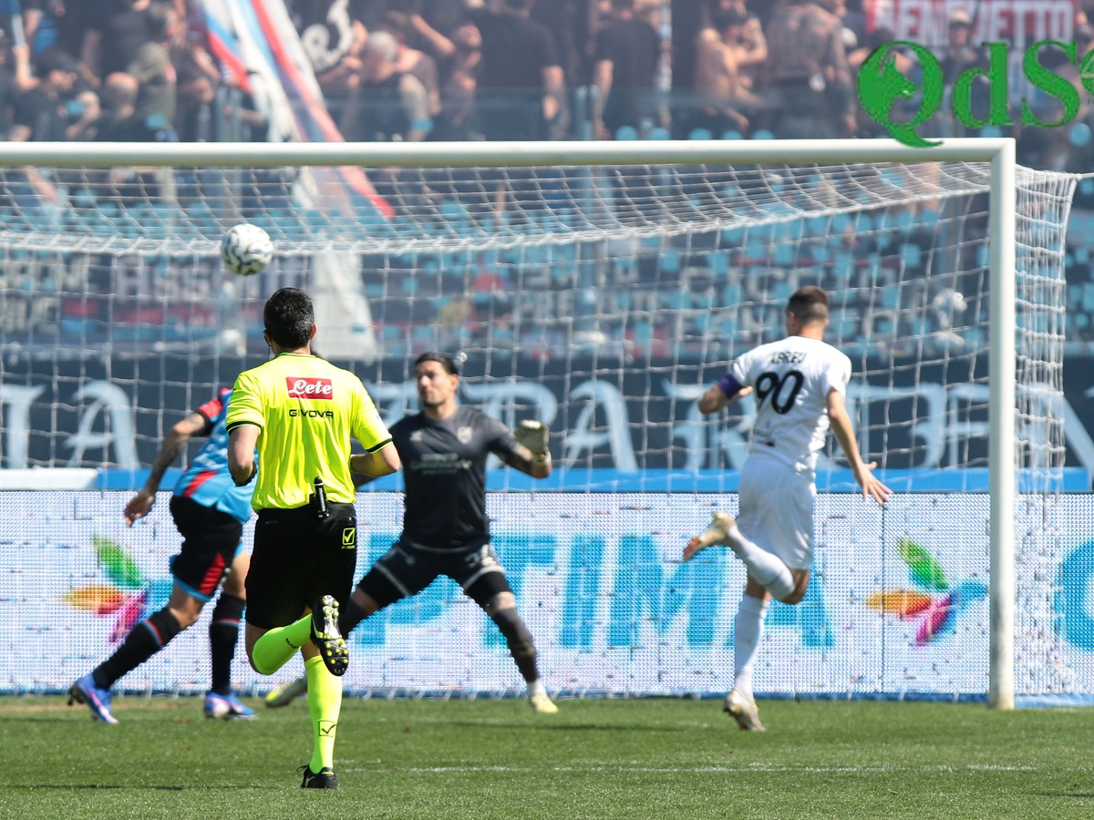 Il Catania cade in casa con il Picerno: la FOTOGALLERY del match del “Massimino”