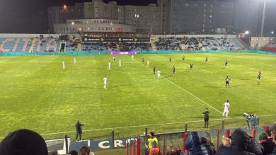 Un Catania imbarazzante crolla a Crotone: etnei k.o. 2-0, Casertana a -3 dal secondo posto