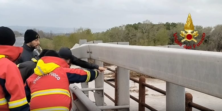 VIDEO | Maltempo al Centro-Sud: oltre 1400 interventi dei vigili del fuoco in tre giorni