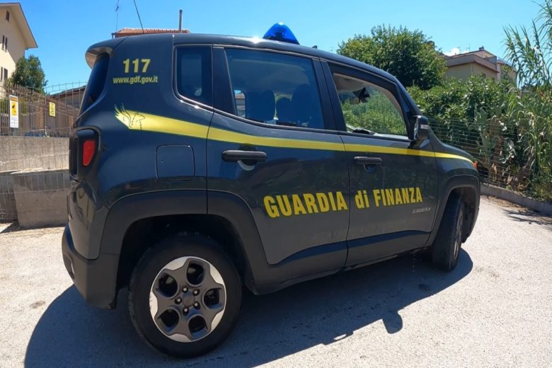 I fondi del Pnrr per il fotovoltaico in falsa attività agricola: scatta il maxi sequestro nel Messinese