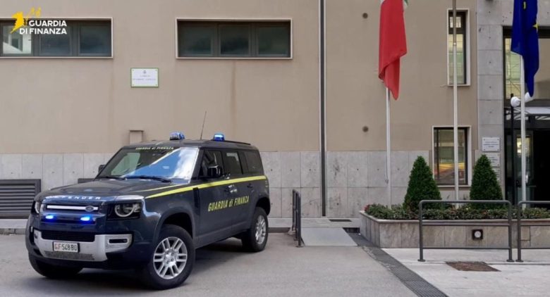 VIDEO | Sequestrati beni alla famiglia del boss mafioso di Sciacca