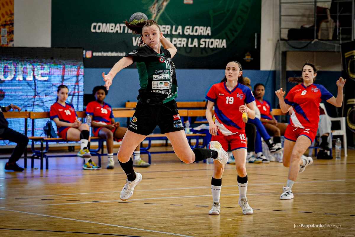 Pallamano donne, Erice riceve il Nuoro con in tasca la semifinale scudetto