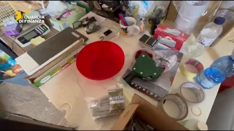 Breaking Bad a Palermo: scoperto laboratorio di chetamina e metanfetamine