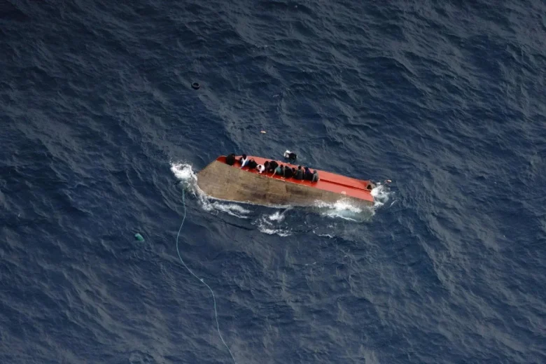 Naufragio di migranti a Pasqua in Libia, due morti e oltre 70 persone disperse