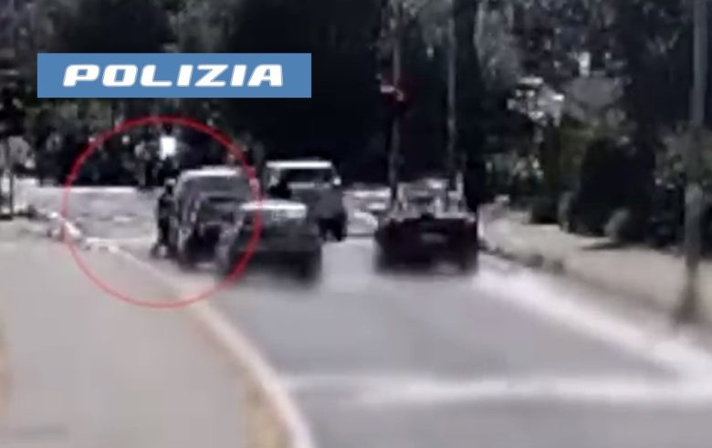 VIDEO | Rapinano incasso del supermercato, arrestati a Catania