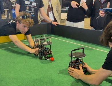 VIDEO | Dai robot che giocano a calcio, alle innovazioni del futuro: il successo della “Robocop Junior Academy 2026”