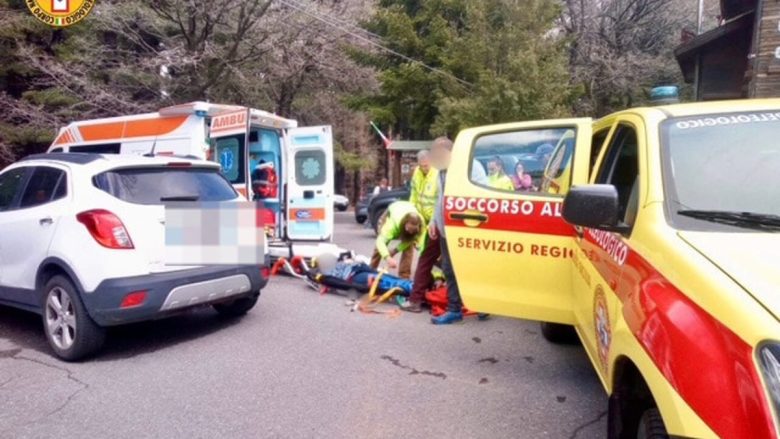 Turista inglese infortunata in una grotta etnea: il salvataggio del soccorso alpino