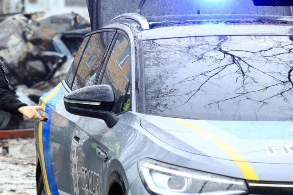 Kiev, drammatico attentato tra strada e un supermercato: morti in 6, tra le vittime anche un neonato