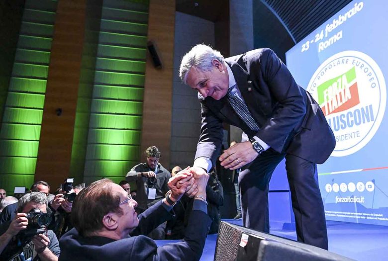 I Berlusconi fanno virare Forza Italia al centro