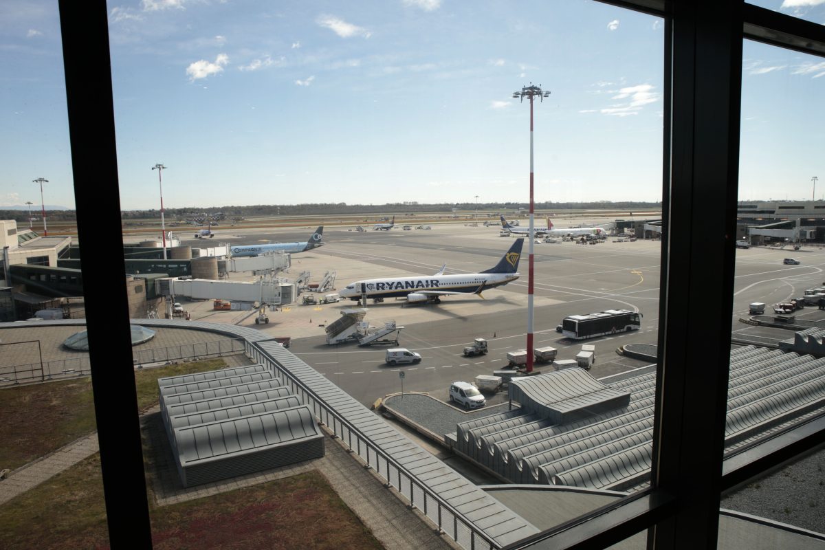 Impennata delle tariffe del trasporto aereo merci: crescita del 7% su base settimanale