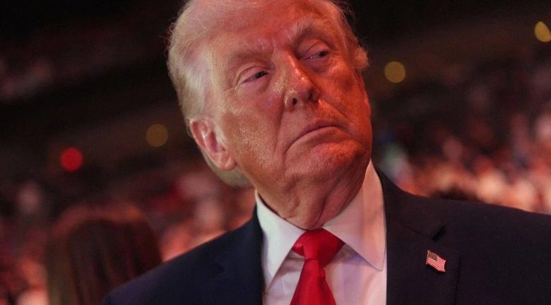 Trump bocciato da sondaggio NBC: 63% americani critica il presidente per Iran e economia