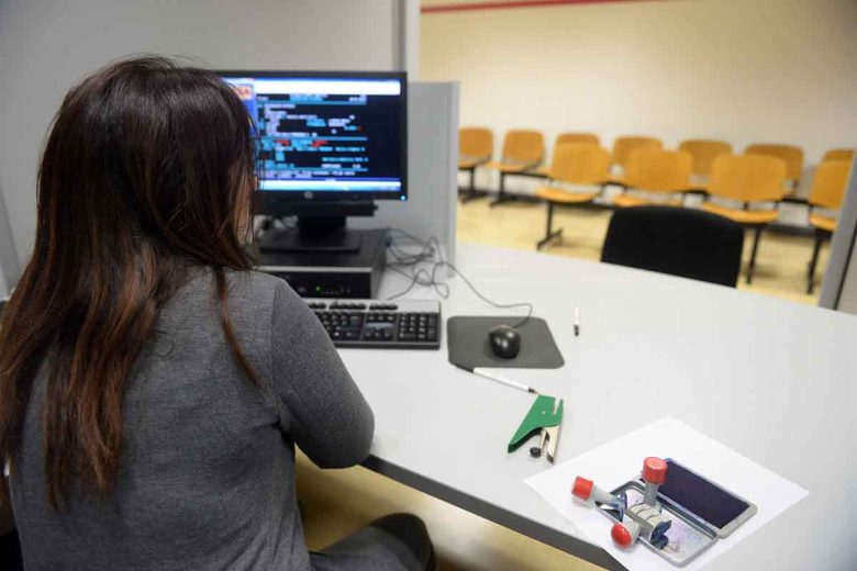 Gli uffici comunali siciliani sono colmi di personale ma l’efficienza rimane ancora un obiettivo lontano