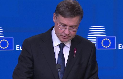Dombrovskis: tassa extra profitti energia? “Certamente possibile”